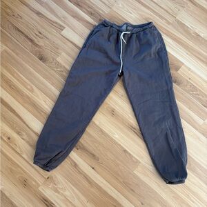 Women’s Gray Pacsun Jogger Pants
